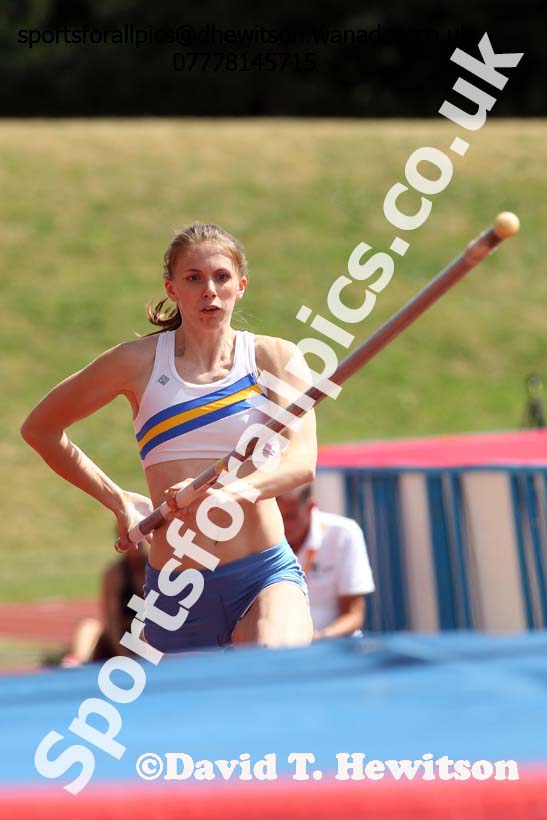 Womens pole vault, Sainsbury's British Champs, Alexander Stadium, Birmingham. Photo: David T. Hewitson/Sprts for All Pics